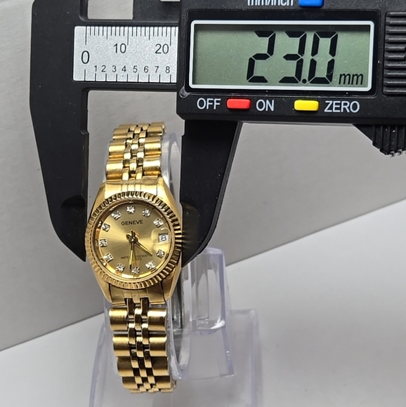 Gold Women's Watch - Picture 6 of 14